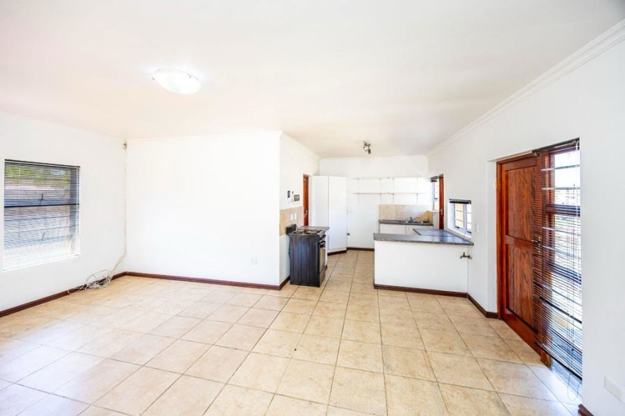 2 Bedroom Property for Sale in Beacon Bay Eastern Cape